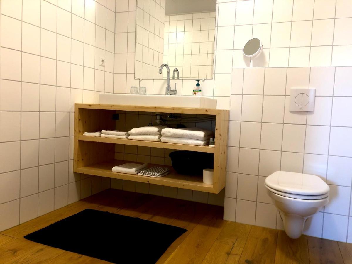 Bed And Breakfast De Biesbosch - In 'T Riet Drimmelen Esterno foto